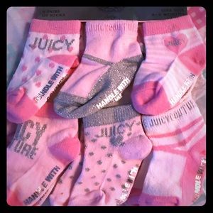 NWT baby girl socks by Juicy Couture (6)